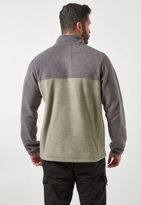 Buzo Gris-Beige Columbia Steens Mountain