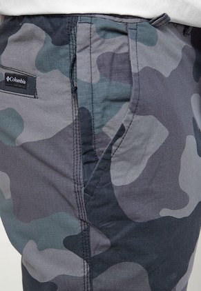 Pantalón Gris-Negro Columbia Silver Ridge Utility Convertible