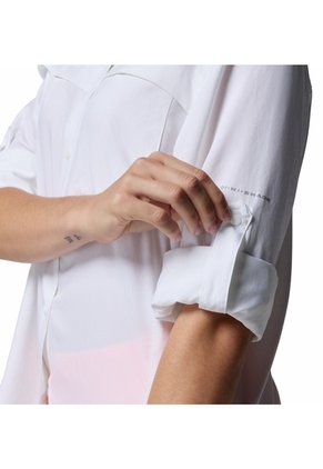 Camisa Mujer Columbia PFG CASTBACK WOVE LS Blanco2 Columbia