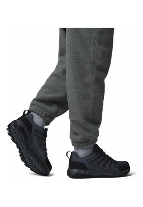 Tenis Hombre Columbia Strata Trail Low Wp Gris Columbia