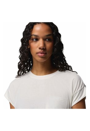 Camiseta Mujer Columbia Daniela Falls Ss Blanco Columbia