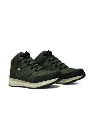 Bota Hombre Outdoor -Herreros- X-Trail Verde