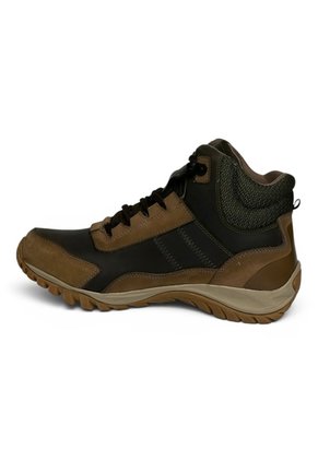 Bota Dama Outdoor -Herreros- Outlander Verde