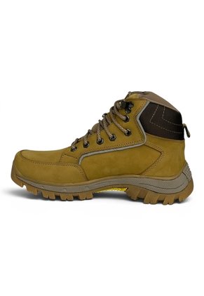 Bota Hombre Outdoor -Herreros- Territory Montaña