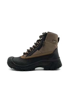 Bota Hombre Outdoor -Herreros- Terra Force Beige