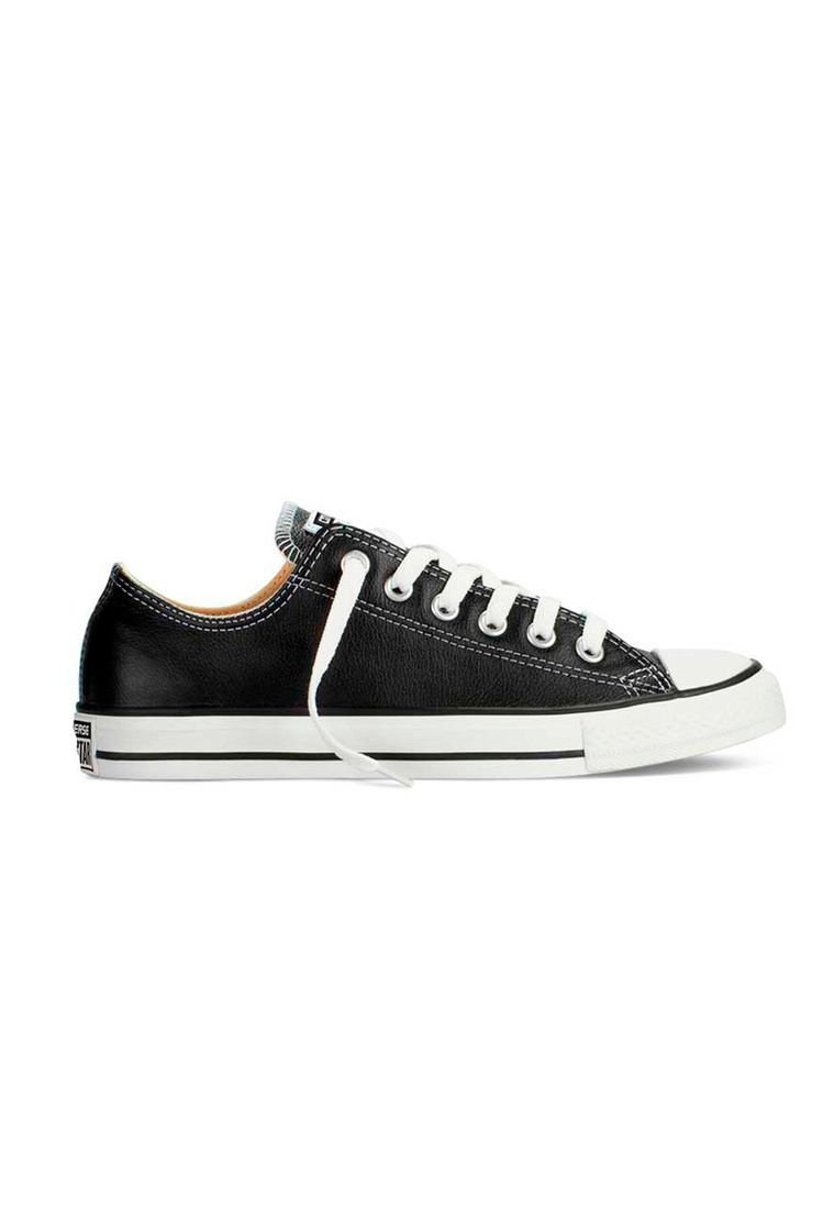 Tenis converse en cuero sale