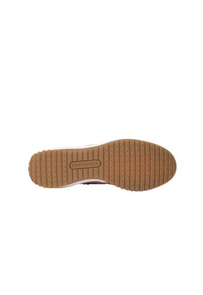TENIS RUN STAR TRAINER CONVERSE
