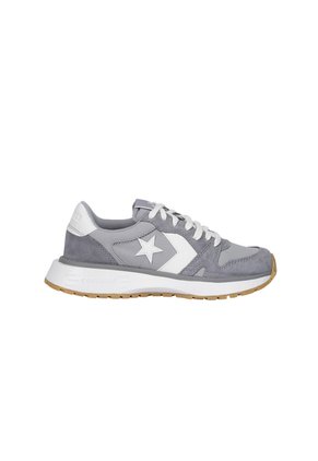 TENIS OMNI TRAINER CONVERSE