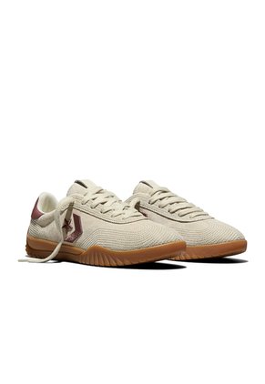 Tenis Converse Run Star Trainer Mujer-Beige