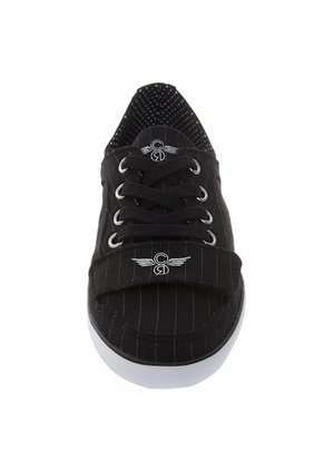 Zapatilla Creative Recreation Cesario Negra