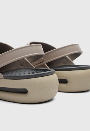 Zuecos Crocs InMotion Café