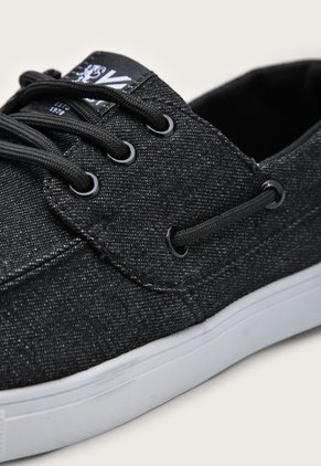 Apache Negro-Blanco CROSBY