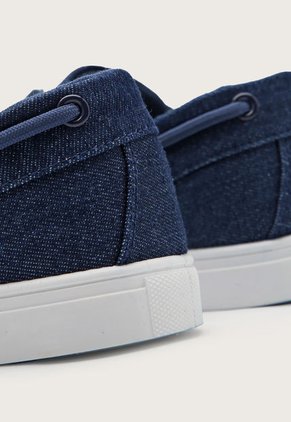 Apache Azul-Blanco CROSBY