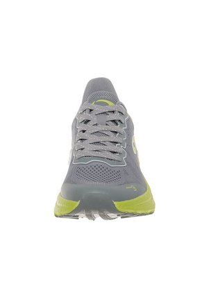Zapatos Deportivos Mantra Para Hombre Gris Claro Cross Trekkers 210482
