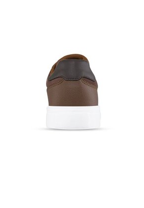 Tenis Urbanos Brooklyn Miel Croydon Para Hombre