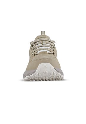 Zapatos Outdoor Zitil Beige Para Mujer Croydon