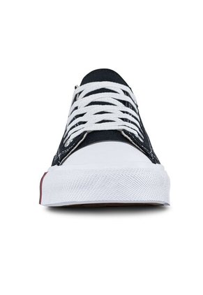Tenis Royal Lo Cut Negro Para Hombre Croydon