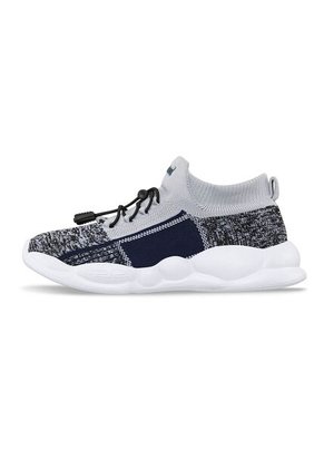 Tenis Nelil Gris Para Niño Croydon