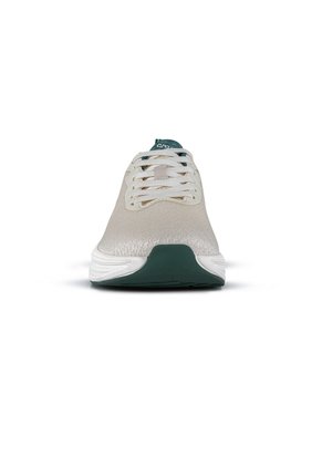 Tenis Running Meka Beige Croydon Para Mujer