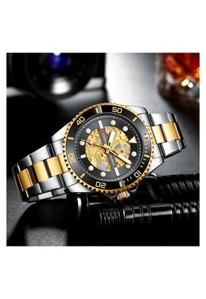 Reloj Curren Modelo 8412 Plateado Hombre