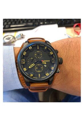 Reloj Curren Original 8225 Café Tablero Negro - Marrón
