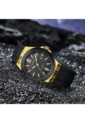 Reloj Curren 8467 Deportivo Marco Dorado - Negro