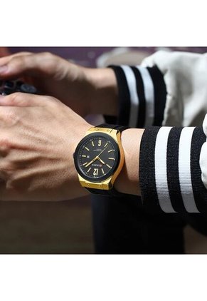 Reloj Curren 8467 Deportivo Marco Dorado - Negro