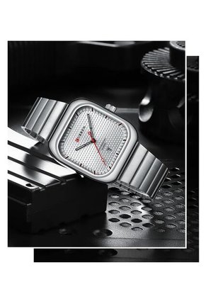 Reloj Curren 8460 Clasico Tablero Blanco - Plata