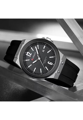 Reloj Curren 8467 Deportivo Marco Plata - Negro