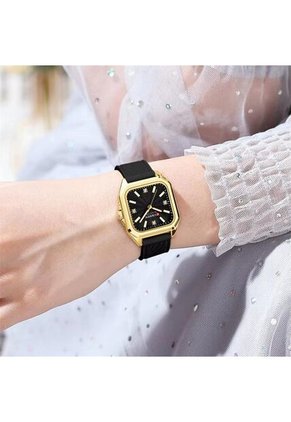 Reloj Curren Modelo KREE4504 Negro Mujer