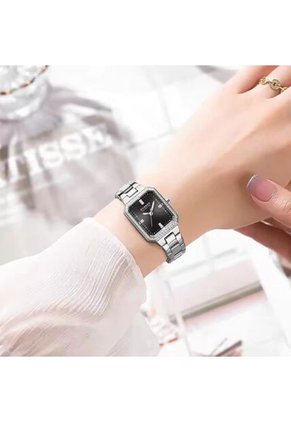 Reloj Curren Modelo KREE24013 Plateado Mujer