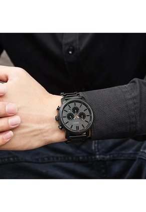 Reloj Curren 8315 Cronógrafo Tablero Negro - Negro