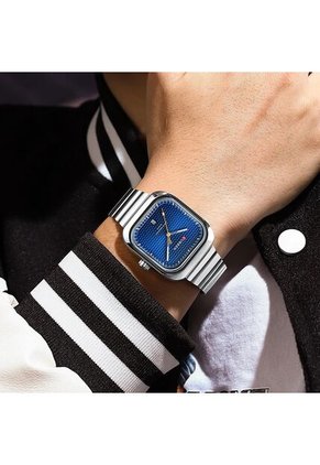 Reloj Curren 8460 Clasico Tablero Azul - Plata