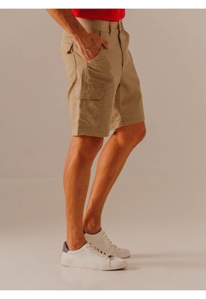 Bermuda Caqui Custer