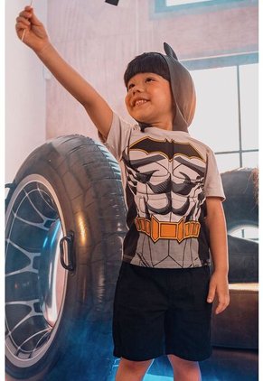 Camiseta De Batman Manga Corta Gris Para Niño 2T A 5T 3T