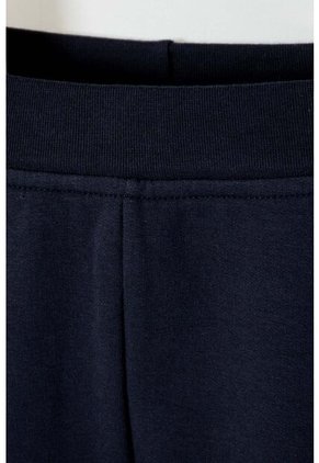 Conjunto De Superman Con Pantalón Azul Para Bebé Niño 3-6