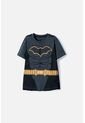 Camiseta De Batman Con Capa Gris Y Negro Para Niño. 10 de DC COMICS