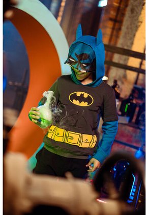 Buzo De Batman Cerrado Azul Y Gris Para Niño 10