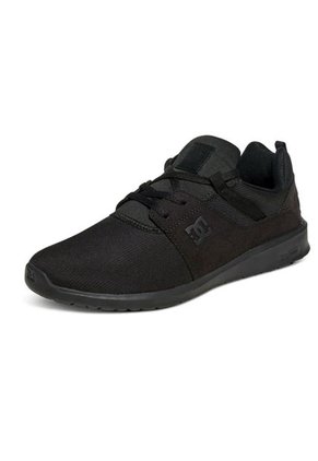 Tenis Negro DC Heathrow
