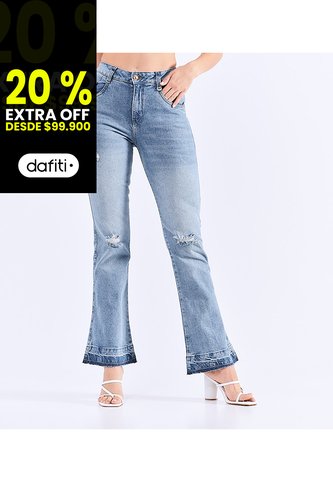 Jean Para Mujer Bota Flare Con Botonera Y Proceso  Derek Derek