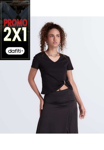 Blusa Para Mujer Con Detalle Bordado En Hombro Derek Derek