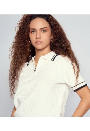 Blusa Tipo Polo Unicolor Derek