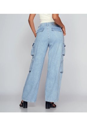 Jean Para Mujer Cargo Con Proceso Claro Barcelona Thalia Derek