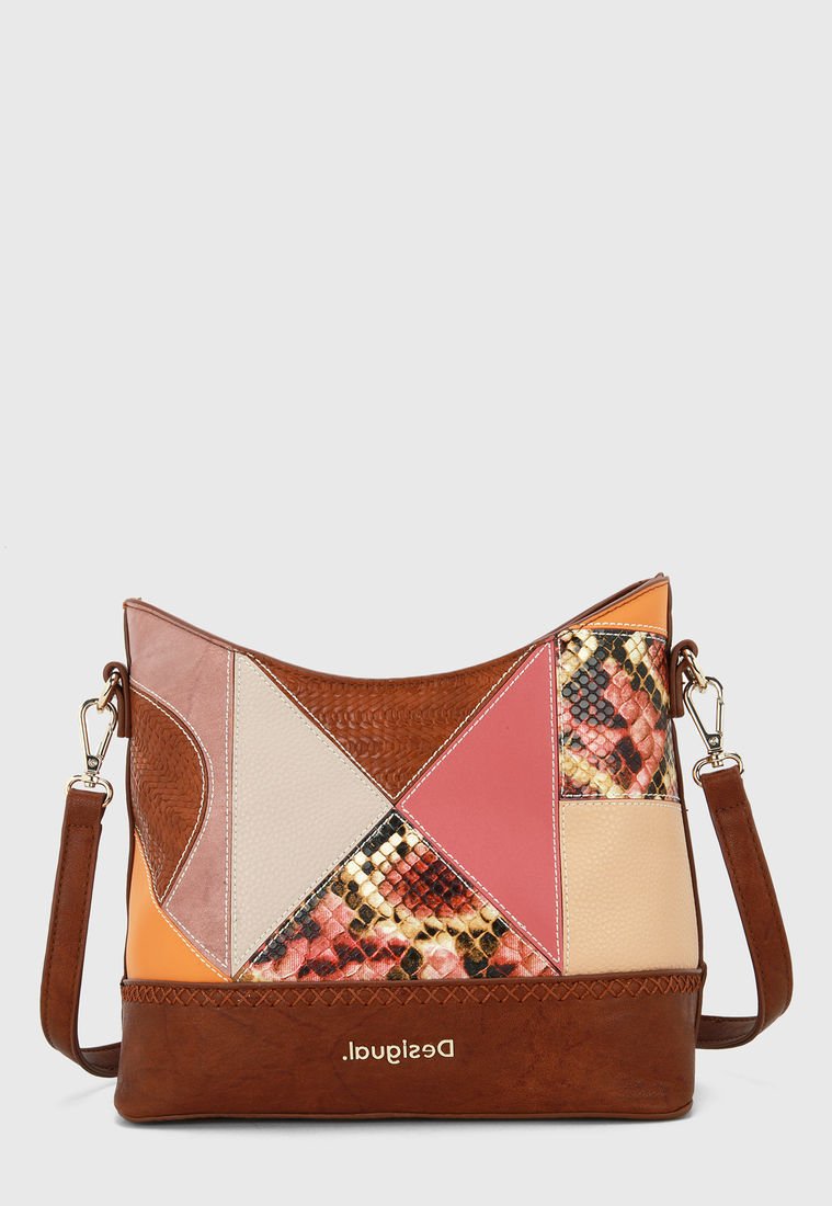 bolso amarillo desigual