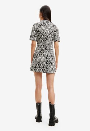 Vestido Negro-Blanco Desigual