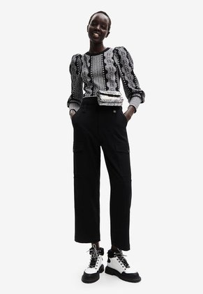 Saco Negro-Blanco-Plateado Desigual