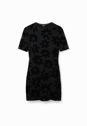 Vestido Negro Desigual