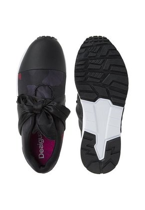 Tenis Lifestyle Negros Desigual