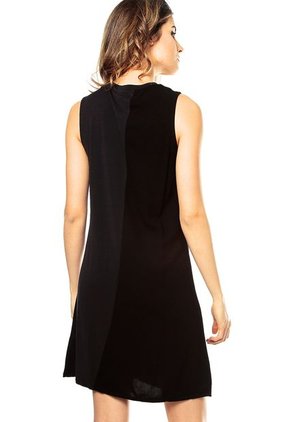Vestido Negro Desigual