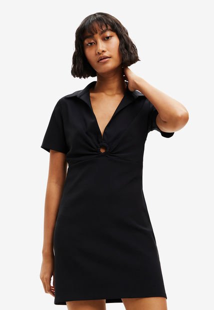 Vestido Negro Desigual